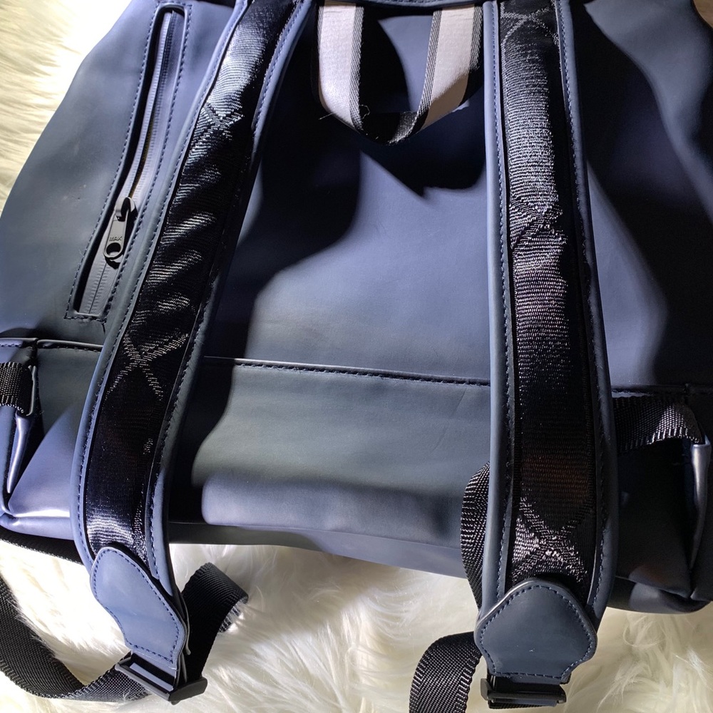 Hunter Mimi Backpack - image 6